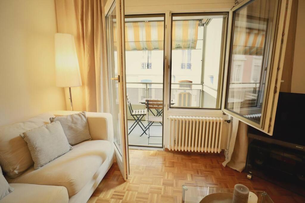 Comfortable, Very Well Located Between Train Station And Lake! Lausanne Buitenkant foto